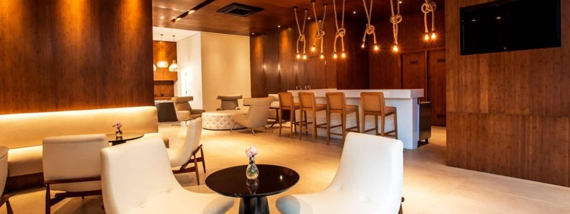 Apto Top Com Vista Pro Mar Em Condominio Completo Em Frente A Praia! 公寓